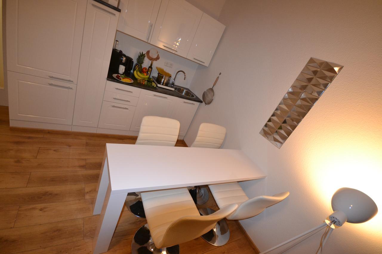 Madame Tower Appartement Keulen Buitenkant foto